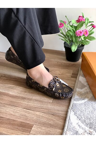 GGGG Shoes with accessories