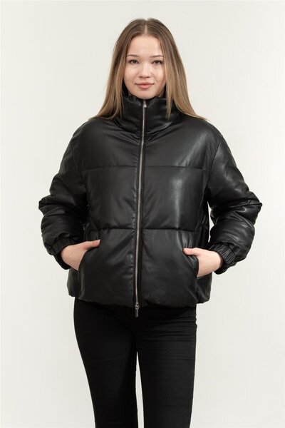 Armani Exchange Kadın Mont