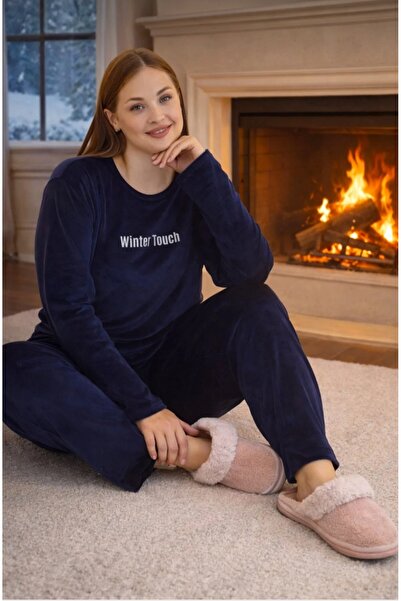 Mihra Büyük beden kadın kadife kumaş pijama takımı