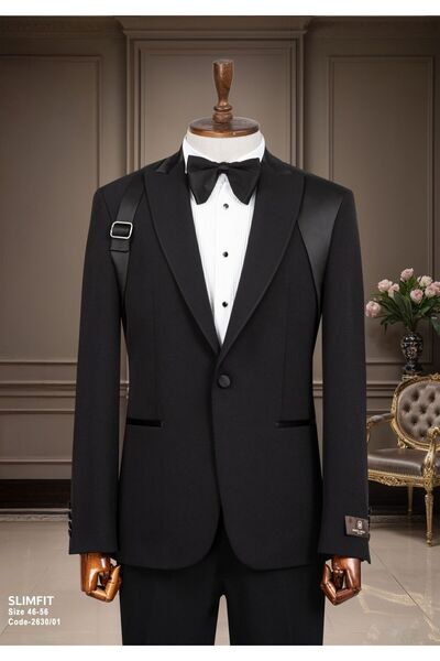 ilayda emir بليزر بتفاصيل حزام على الكتف، ياقة على شكل طائر، 6 أزرار، زر واحد...