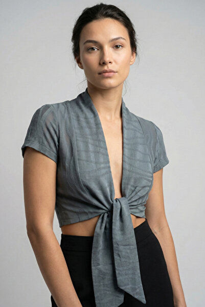 Şiir Mattru Women's Slim Fit Soft Touch Short Sleeve Tie Front Short Combed C...