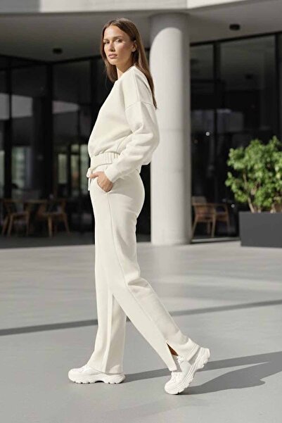 vynor atelier Women's Tracksuit Set - Studio Series Relaxed Fit Two Piece Set