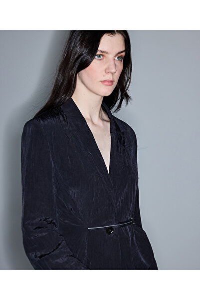 İpekyol Kırışık efektli vatkalı blazer
