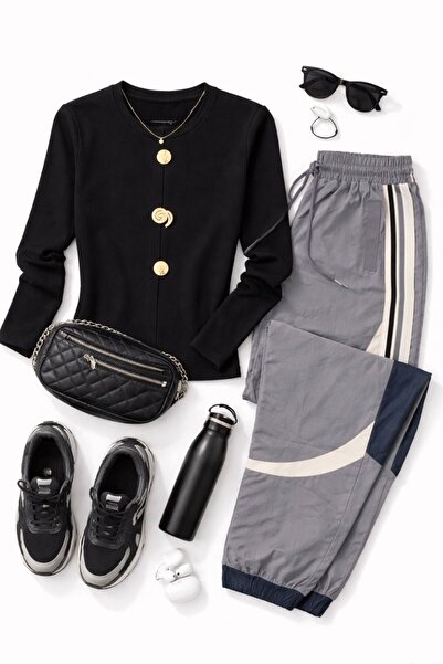 ESSELİNA.CO Siyah fitili önü düğme detaylı bluz