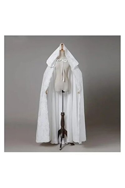 LUXURY عباية عروس بتصميم يتميز باطراف الدانتيل المطرزه