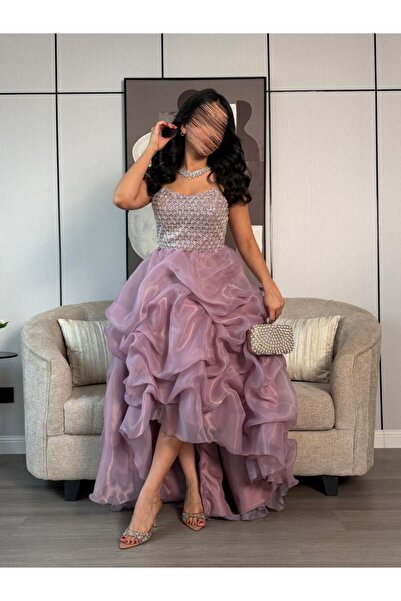 Fine Four Organza evening dress with a bodice