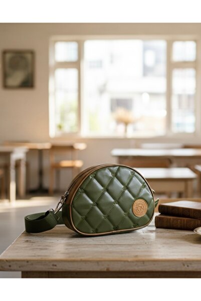 Butik Kadın Haki Kapitone Nakışlı Yarım Ay Çapraz Askılı Çanta