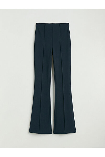 LC Waikiki Lacivert Ekstra Dar Fit Ispanyol Paça Kadın Pantolon