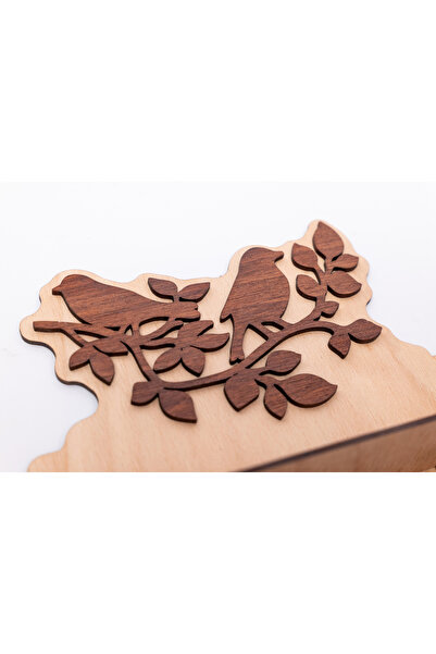 Amco Wooden Key Holder and Accessories – Bird on Branch Design, 20x19x5 cm