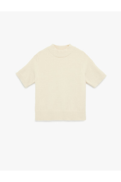 Koton Regular Fit Short Sleeve Stand Collar Knitwear Sweater