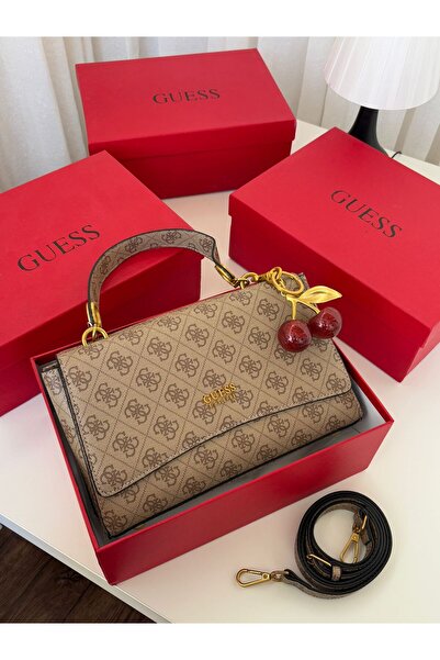 GGGG Bags with their accessories