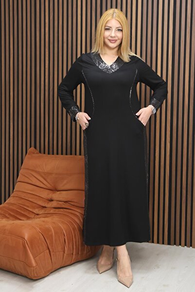 Siyezen Plus Size Silver Detailed Dress with Pockets
