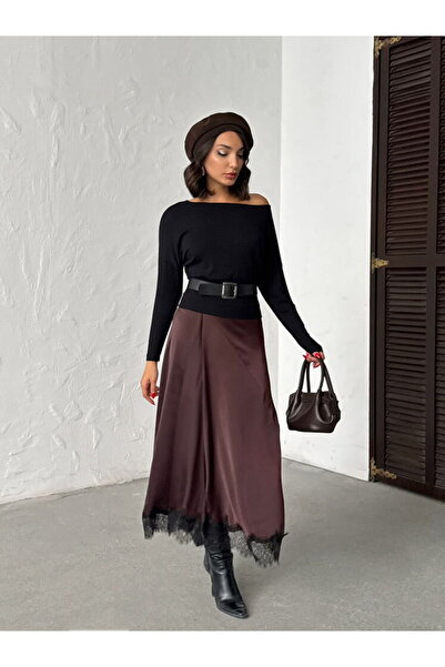 Lady Pixie Lace Detailed Satin Skirt