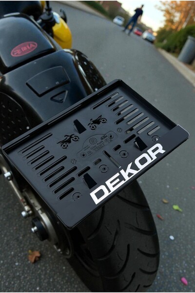 HMNL Motorsiklet DEKOR Plakalık KROM KABARTMALI KROM YAZI 1 ADET Motor Plakası