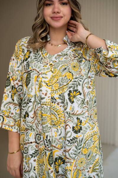 AFandina A jalabiya that steals the show before you even arrive. Wear a work ...