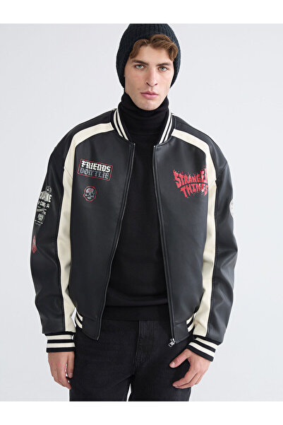 LC Waikiki سترة رجالية مريحة من نوع Stranger Things مطبوع مظهر جلدي