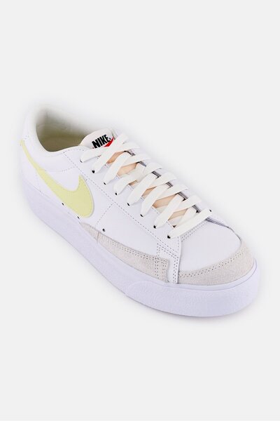 Nike Women Blazer Low Platform Lace Up Outdoor Shoes, White