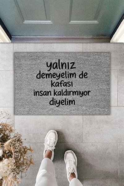 Rugmood طباعة رقمية حديثة - لا نقول 'لا' إذا لم نرفع رؤوسنا - سجادة أمام الباب