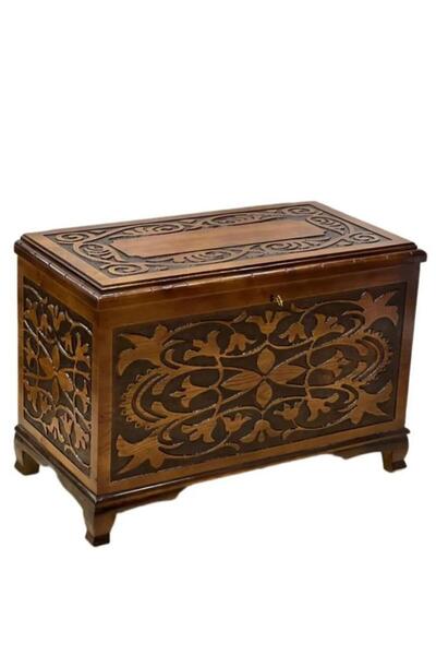 Demir El Oymalı Ceviz Sandık