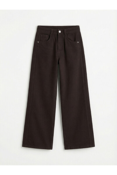 LC Waikiki Pantaloni pentru fete LCW Kids maro cu picioare late