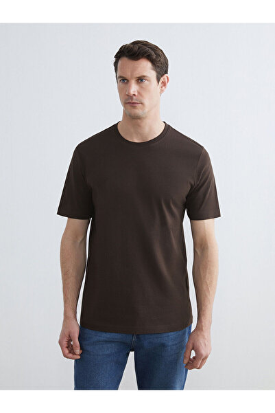 LC Waikiki artı-store'den Kahverengi Bisiklet Yaka Penye Erkek Tişört