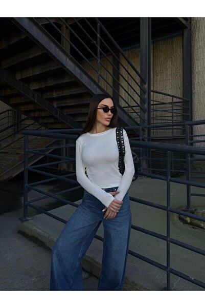 LB Laluna Butik Women's Finger Detail Crew Neck Bodysuit