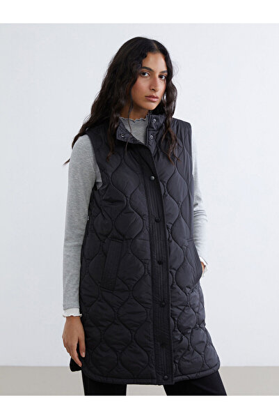 LC Waikiki Black Mock Neck Quilted Women's Puffer Vest