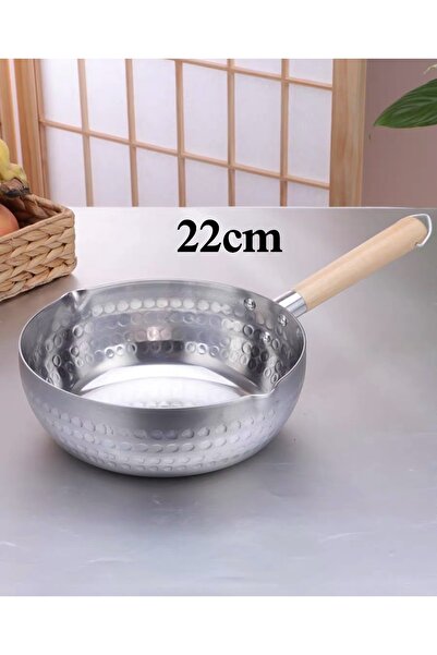 cc bin shihon Deep aluminum frying pan with wooden handle, suitable for prepa...