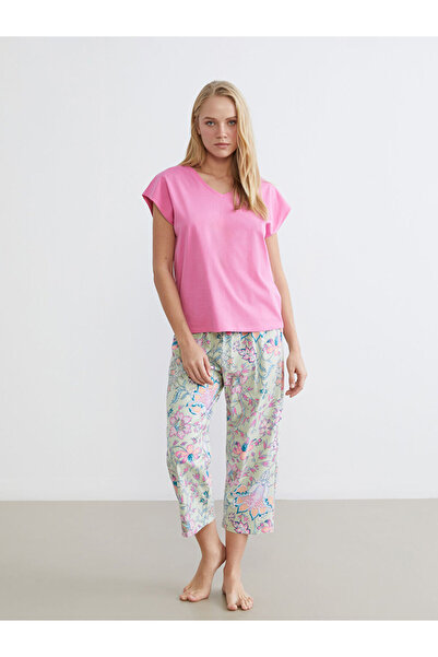 LC Waikiki Lcw Dream Green V-Neck Floral Women's Capri Pajamas Set