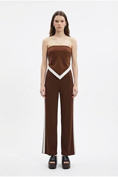 Quzu Кафяви панталони с широки крачоли и контрастни странични ивици