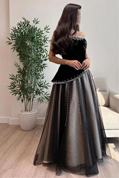 Genenic Pearl embroidered evening dress