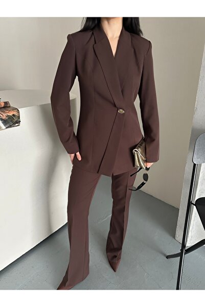 buqre's moda تصميم بدلة سترة وبنطلون غير متماثلة بزر واحد