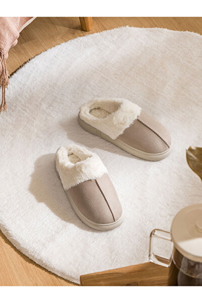 LC Waikiki Peak New Season Plush Lined Women's House Slippers