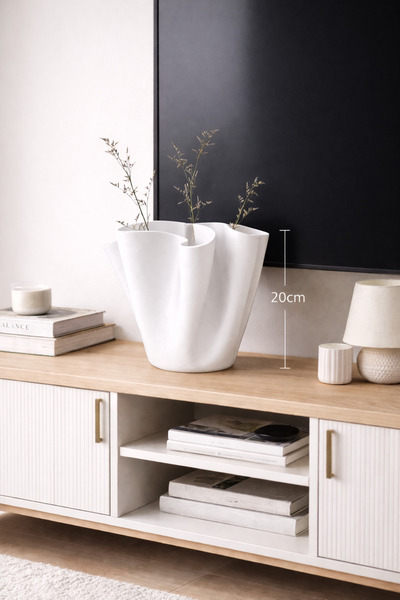 Vescarri مزهرية زخرفية ذات شكل مطوي - مزهرية بتصميم عصري