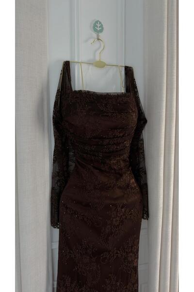 hind fashion Mocha evening dress with soft lace