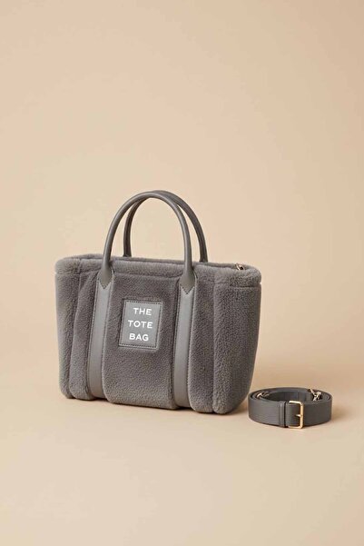 vynor atelier حقيبة يد وكتف نسائية صغيرة من القطيفة - تيدي (33x22x12 سم)