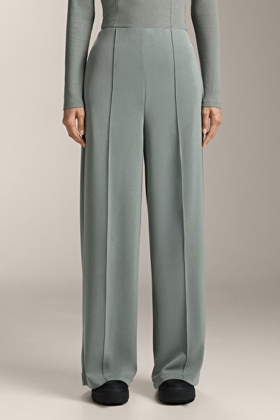 Oysho بنطلون مستقيم الساق مع مودال ناعم الملمس وثنية