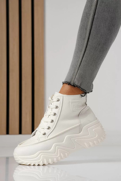 Zaira Women's beige sneakers made of eco-leather Lea #24150 - 40