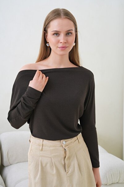 Noi Belis Boat Neck Slim Batwing Sleeve Knitted Blouse Aw25Bz0004