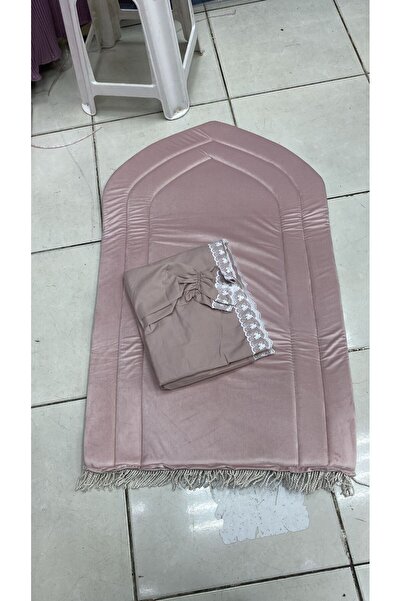 Generic Prayer rug set with medical sheet