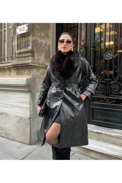 Göker Life Kadın Siyah Parlak Deri Görünümlü Kürk Yakalı Kemerli Uzun Trençkot