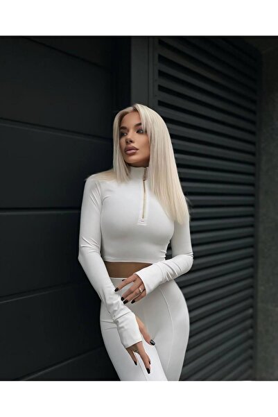 Pretty Set consisting of blouse and tights