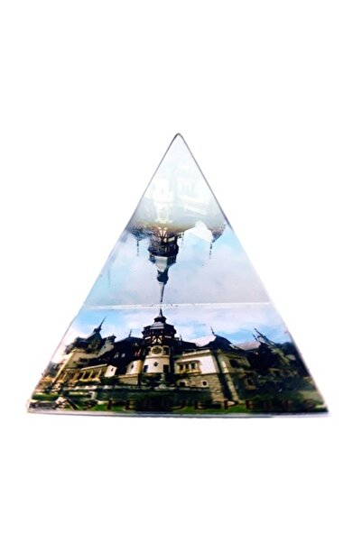 OEM Piramidă de sticlă cu imagini reprezentând Castelul Peleș, 5 cm