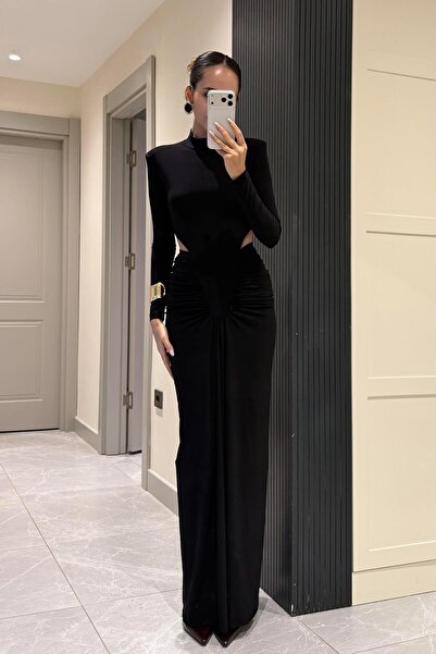 Nazliye Siyah Bel Dekolteli Drape Uzun Elbise