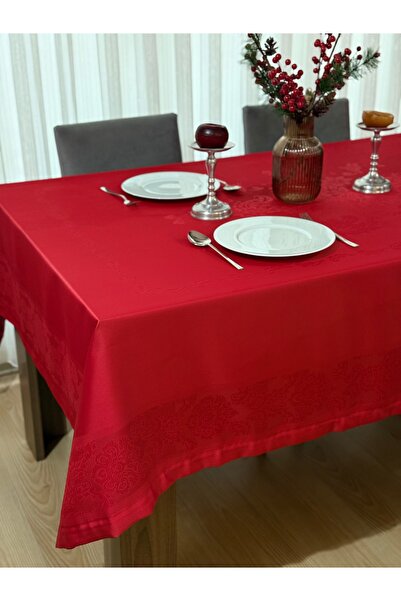 Thalia Home Устойчива на петна покривка за маса с дантелен мотив 160x220 червена