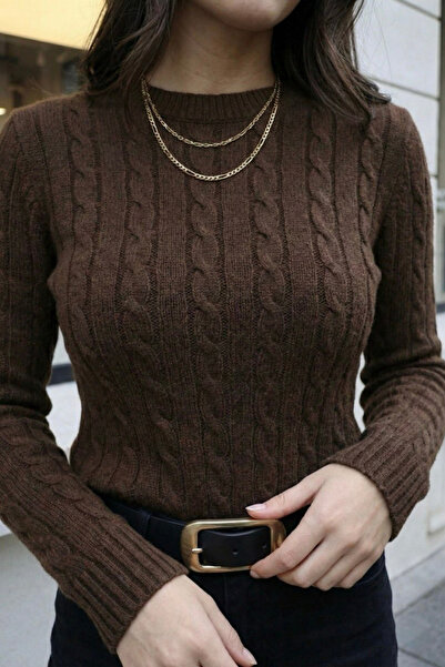 oshebu Women's Knitted Detailed Sweater Sweater