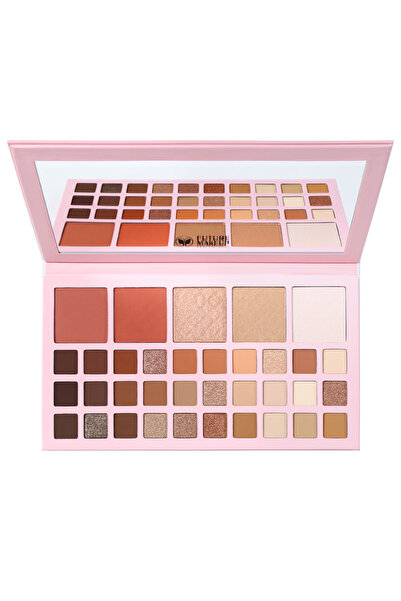 Future Makeup باليت آي دينتيفاي يور وورث للوجه والعينين