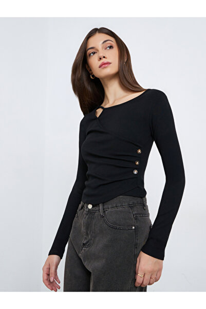 Styli Women Black Ribbed Knit Top with Button Detail