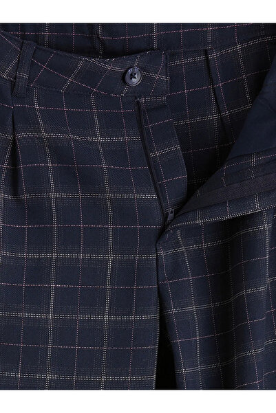 LC Waikiki Pantaloni pentru fete în carouri plisați