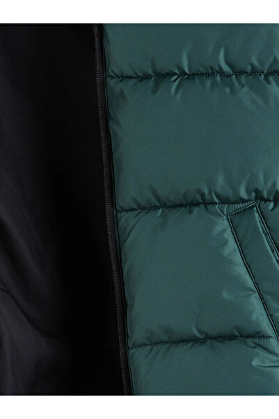 LC Waikiki Hooded Boy's Puffer Coat